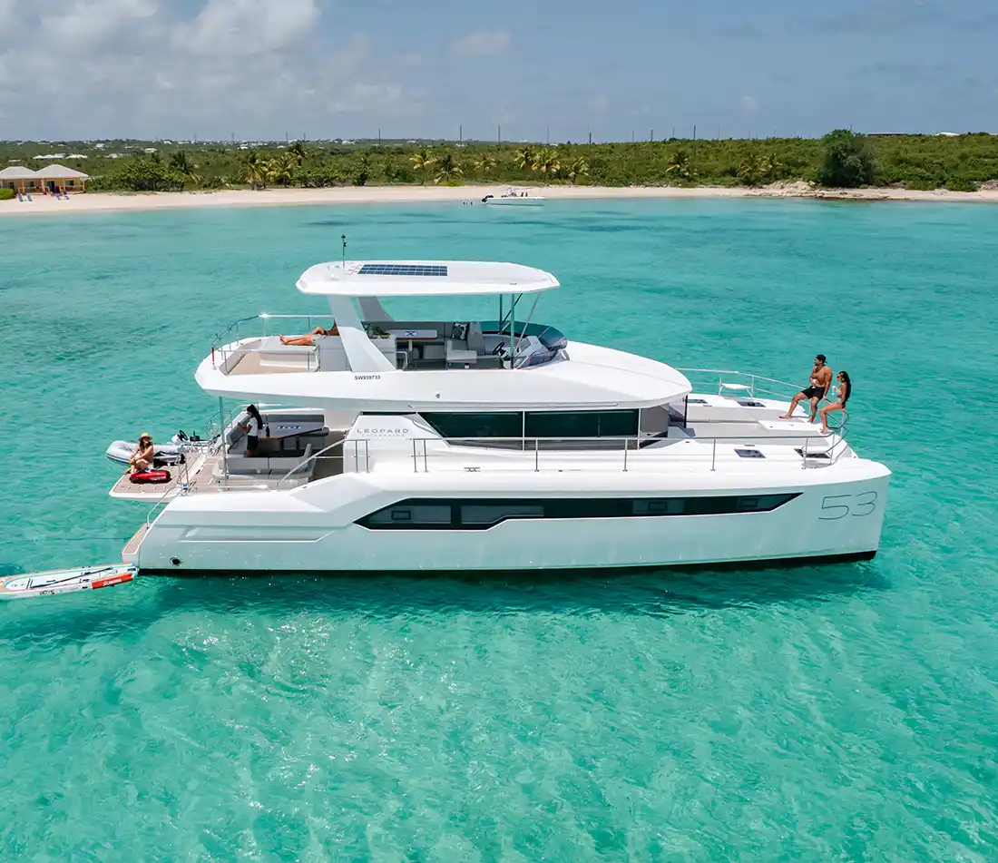 Luxury Yacht ÔRA - Leopard 53PC Powercat